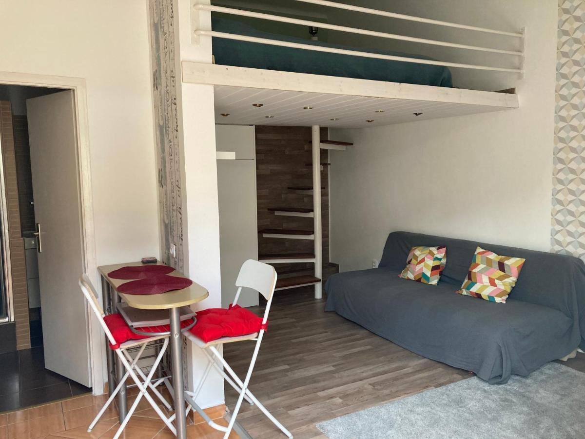 Apartament Dora'S Calm Nest Over The Chestnut Tree Budapeszt Zewnętrze zdjęcie
